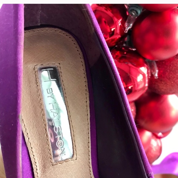 Halston Platform - Picture 3 of 6